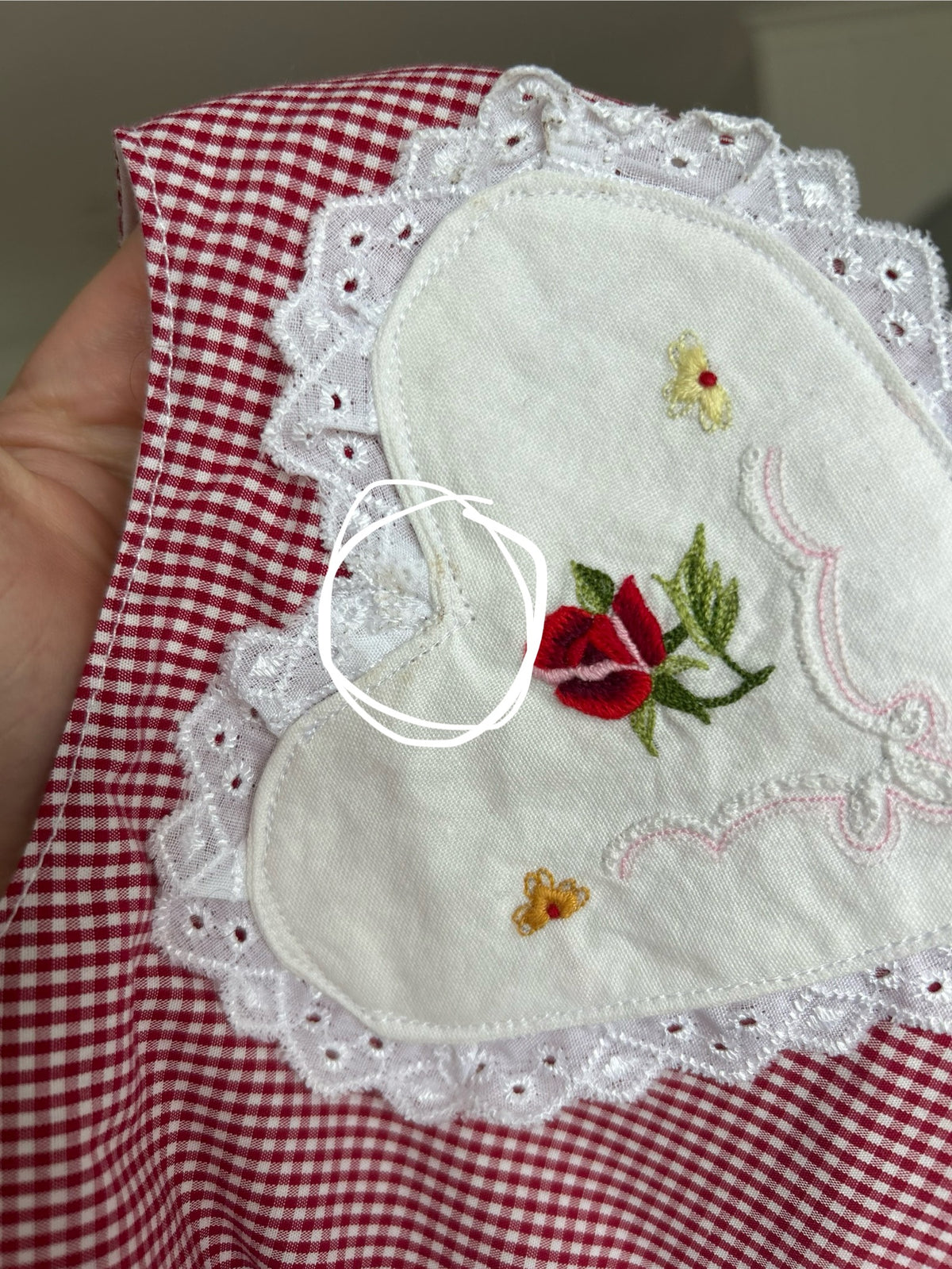 ** Vintage embroidery Heart Set (2-3yrs)